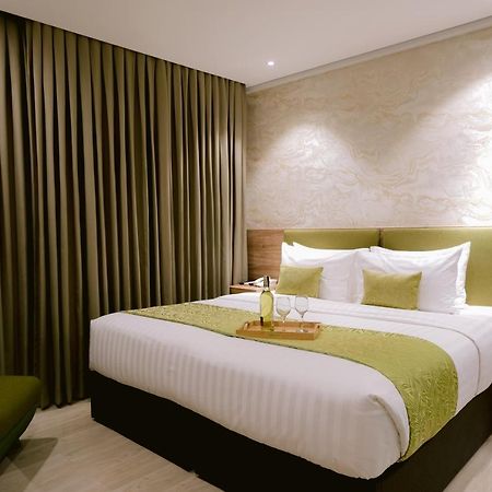 Goldberry Suites And Hotel Cebu Exterior foto