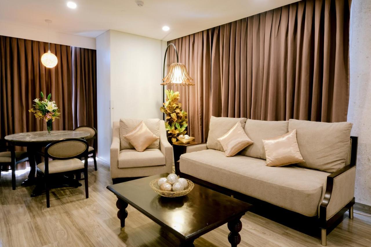 Goldberry Suites And Hotel Cebu Exterior foto